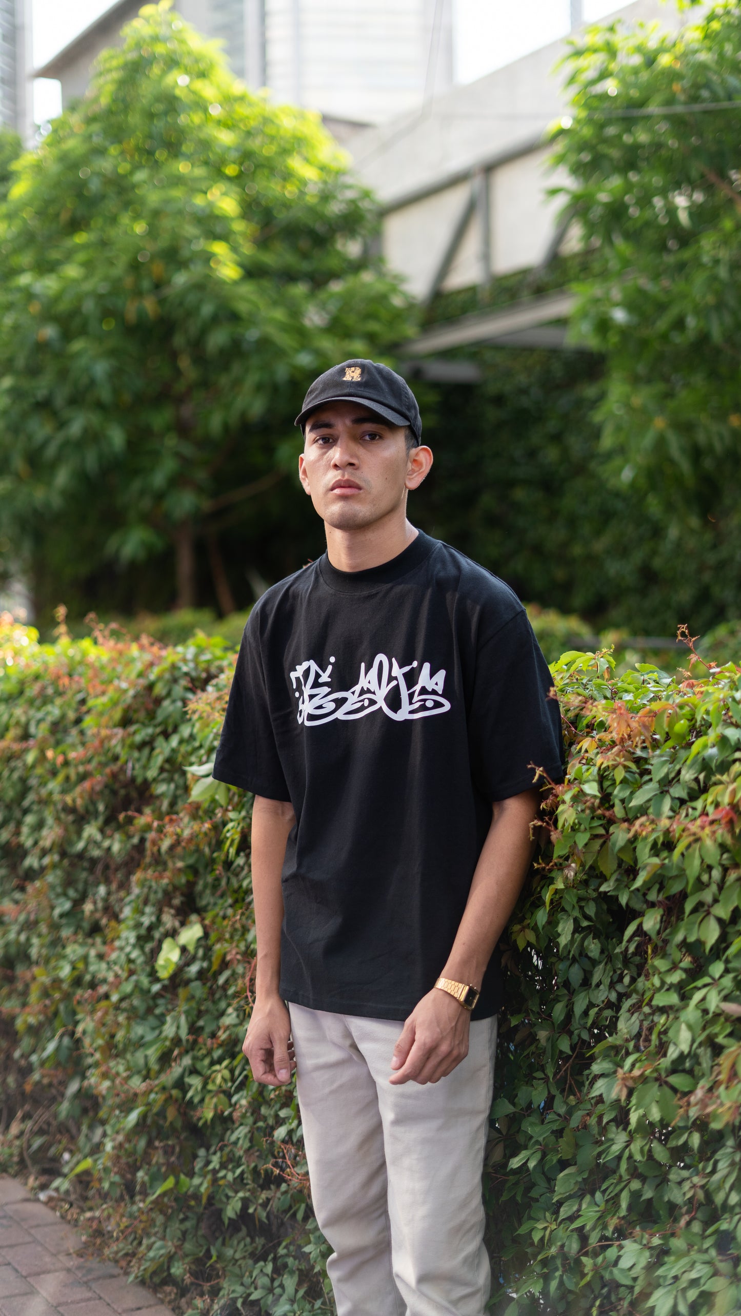 Playera Oversized Jesus graffiti tag