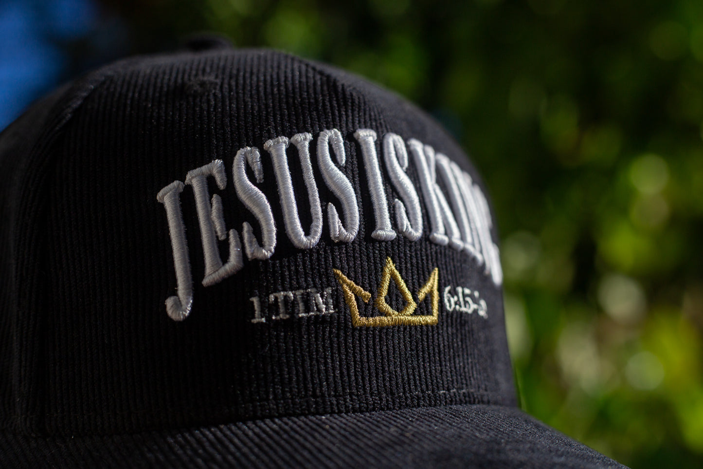 GORRA JESUS IS KING