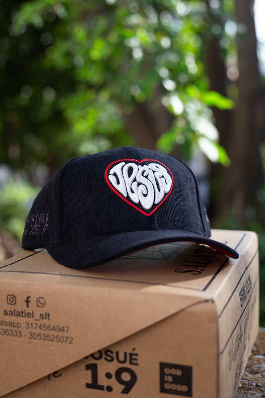 GORRA JESUS NEGRO